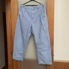 ライトブルー ワイドパンツ