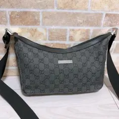 《美品》GUCCI(グッチ)ショルダーバッグ