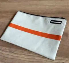 Item thumbnail for item 27919647-fe57-4064-ab22-a7ae8345a9c3