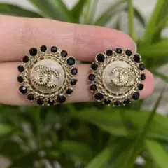 A148 ヴィンテージシャネルCHANELボタン ココマーク ピアス