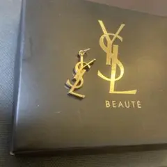 【未使用】 Yves Saint Laurent チャーム/ネックレス　金