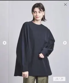 美品 HYKE TASLAN TWL ブラウス ネイビー ハイク