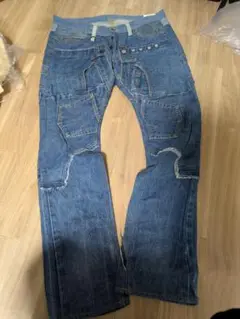 Item thumbnail for item e53091fb-5ae0-4548-bba9-a4fe0b7563f8