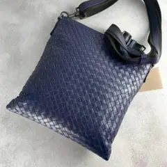 Item thumbnail for item 9fdd1a99-55ff-4d59-9c4c-35064eda32cb