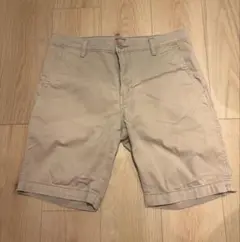 Levi's リーバイス チノショーツ W30 ベージュ　ハーフパンツ 美品