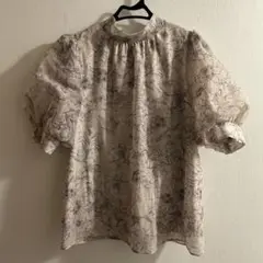 花柄パフスリーブブラウス（※訳あり※）