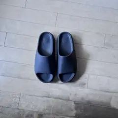 yeezy slide onyx