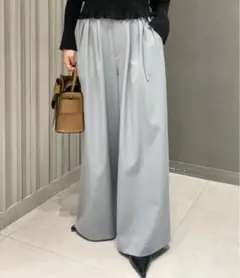 フレイアイディー　新品タグ付きハイウエストべルトデザインワイドパンツ　S