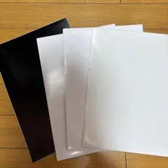 カッティングシート　ホワイト　ブラック