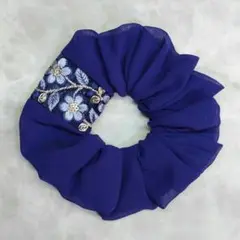 シュシュ★ネイビーブルー花柄刺繍