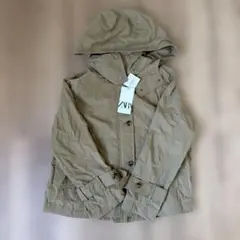 新品ZARAマウンテンパーカー Sサイズ