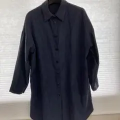 ネイビー長袖ボタンアップシャツ