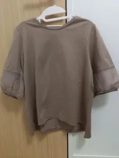 ☆美品☆袖シアーカットソー