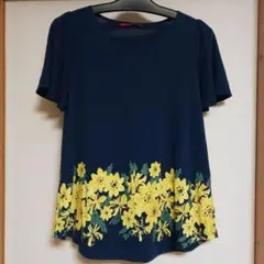graniph グラニフ　ネイビー 花柄Tシャツ Lady F オーバーサイズ