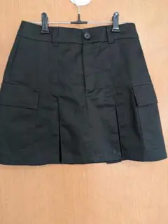 GU 黒 プリーツスカート サイドポケット付き