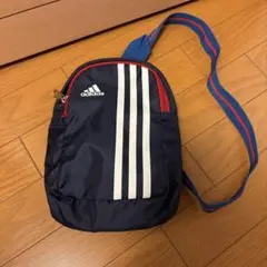 adidas ボディバッグ ネイビー 3本ストライプ
