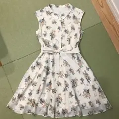 PEYTON PLACE 花柄ワンピース