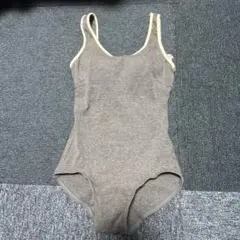 RIOKA グレー ワンピース水着 M リオカ　中古　激安　水着　女性　灰色