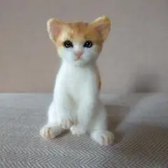 羊毛フェルト　猫　茶白猫　ハンドメイド