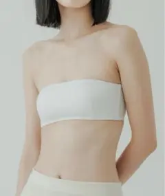 yo biotop ベアトップ　Feather top タグ付き未使用品 yo biotop ベアトップ Feather top タグ付き未使用品 yo biotop