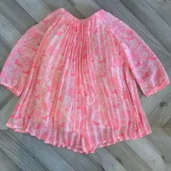 新品未使用✩ GAP ワンピース　ネオンピンク　90