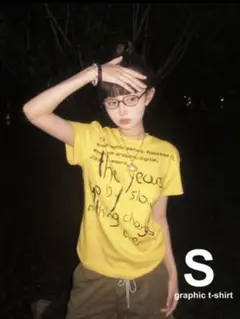 イエロー グラフィックTシャツ S