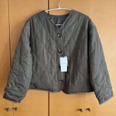 新品タグつき キルティングジャケット カーキブラウン L