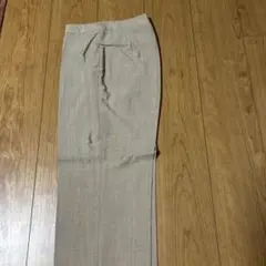 スラックス　薄手