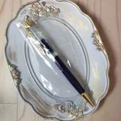 フラワーエレメント入り紫色ボールペン