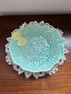 よしざわ窯　マーガレットと蝶々のお皿