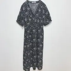Item thumbnail for item c16f3295-e5f7-4899-b41f-592056fd6c5a