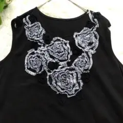 【ALTMODER】【L】ノースリーブ　花柄　黒　大人っぽい雰囲気　かわいい