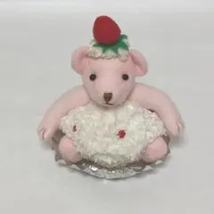 いちご帽子のクマのぬいぐるみ ショートケーキモデル テディベア 人形