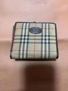 バーバリーチェック柄 二つ折り財布