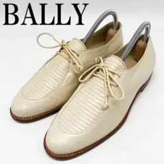 BALLY レースアップシューズ 本革 薄めのクリーム系