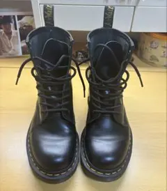 Dr.Martens 1460 8ホールブーツ