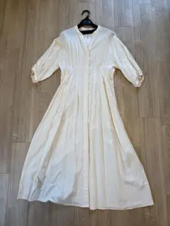 【新品】未使用品　タグ付き　 アイボリー ロングシャツワンピース 38/M