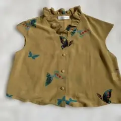 【美品】詩仙堂 蝶々柄　ちりめんノースリーブブラウス