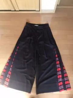 イッセイミヤケ ワイドパンツ