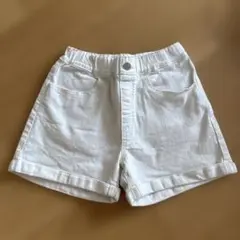 ユニクロ ショートパンツ 白