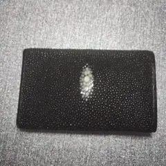 ✴️美品✴️　エイ革　三つ折り　　キーケース　メンズ・レディース　ブラック