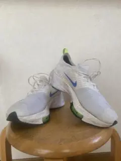 NIKE ランニングシューズ　厚底　27.5