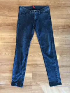 UNIQLO ユニクロ　ストレッチデニムパンツ　ジーンズ　23(58.5cm)❁