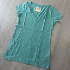 【お値下】未着用品Abercrombie & Fitchターコイズ TシャツXS