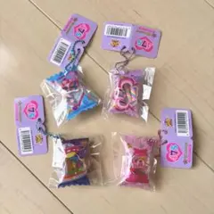 4種セット しなこちゃん 475 シャカシャカスイーツキーホルダー A