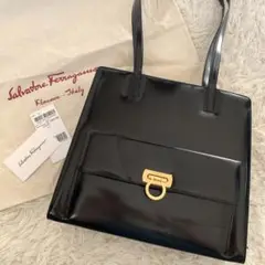 Salvatore Ferragamo トートバッグ ガンチーニ エナメルレザー