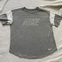 Nike Dri-FIT グレーTシャツ M ルーズフィット￼