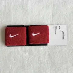 新品未使用　ナイキ　リストバンド　レッド