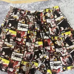 コミックスタイル プリント ショーツ