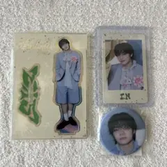 StrayKids hollow アイエン アクスタ 缶バッジ フォトカード